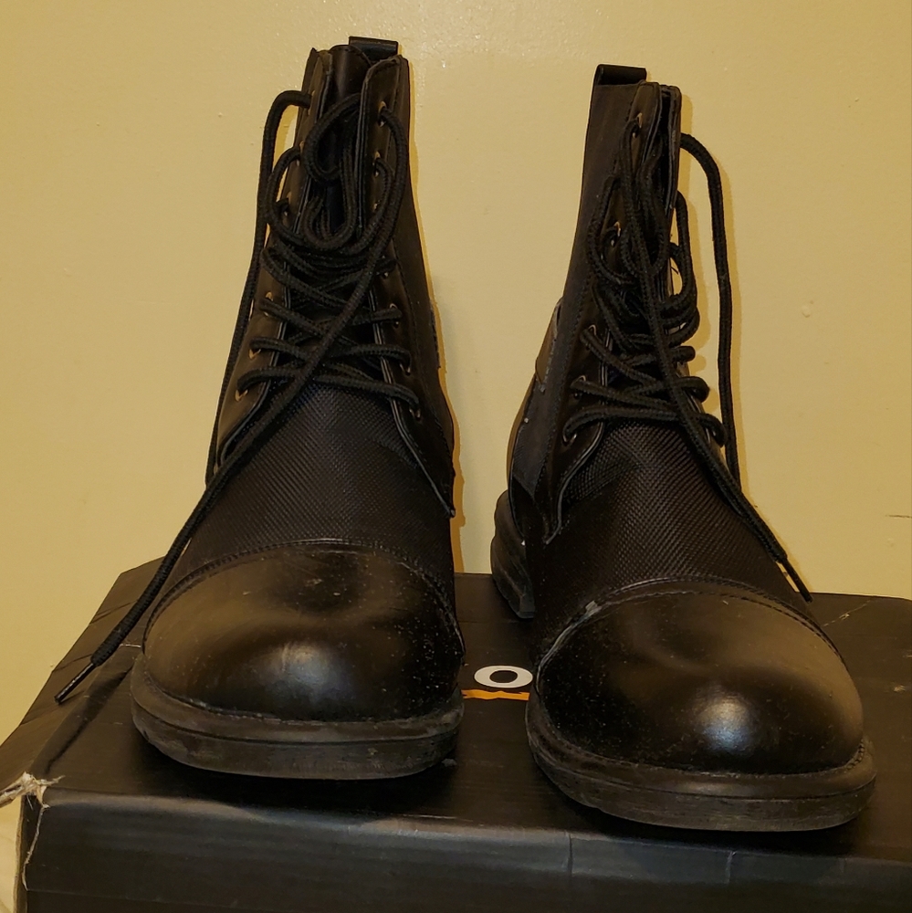 I sale a Miko Lotti boots for men or gentlemen   .